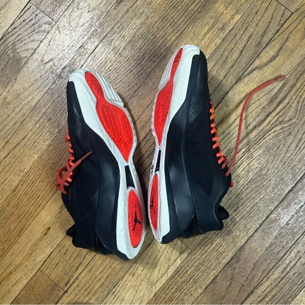 JORDAN YOUTH size 7